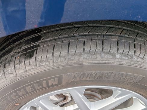 Certified 2023 Chevrolet Equinox LT image 13