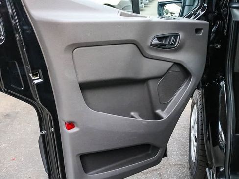 Used 2023 Ford Transit 350 XLT image 21