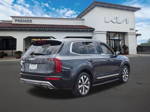 Certified 2022 Kia Telluride S FWD image 8