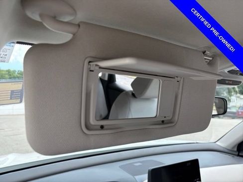 Certified 2025 Honda HR-V LX image 33