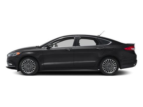 Used 2018 Ford Fusion Titanium AWD/4WD image 3
