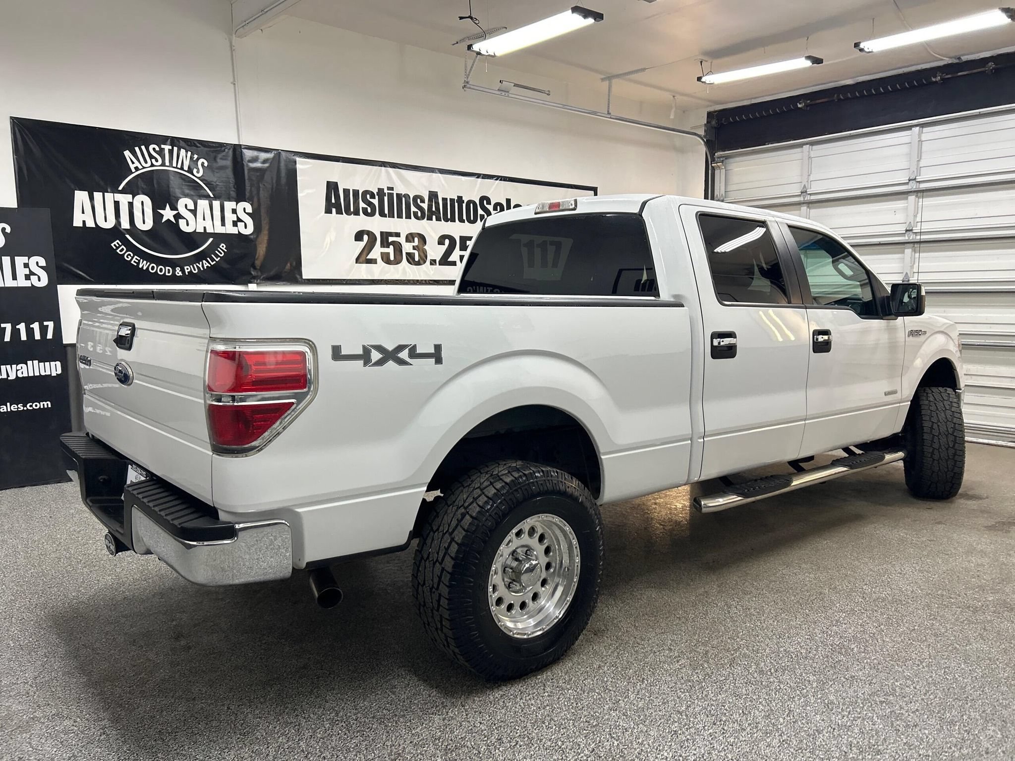 Used 2012 Ford F150 XLT w/ XLT Convenience Pkg AWD/4WD image 6