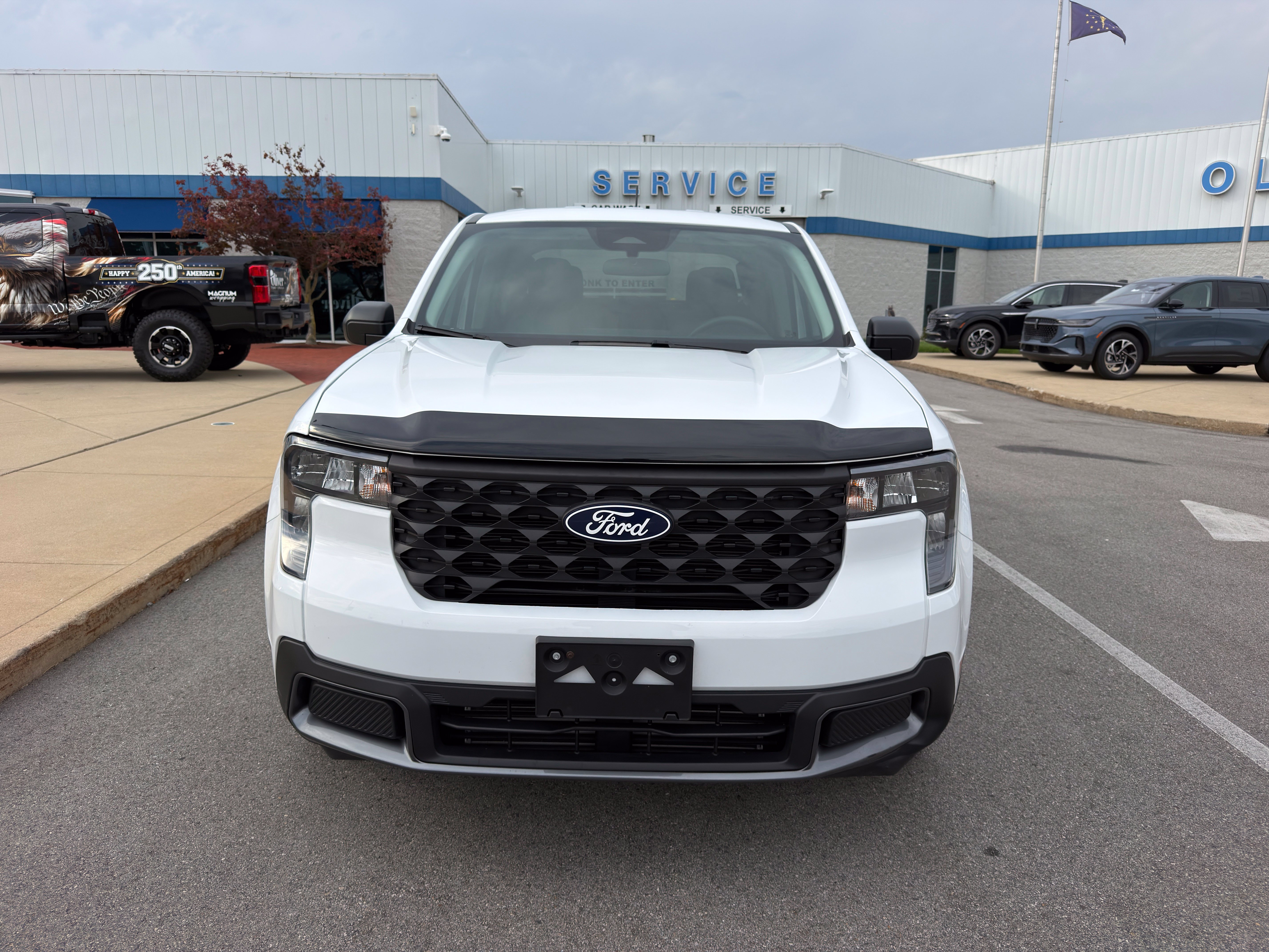 Used 2025 Ford Maverick XLT w/ 4K Tow Package AWD/4WD image 2