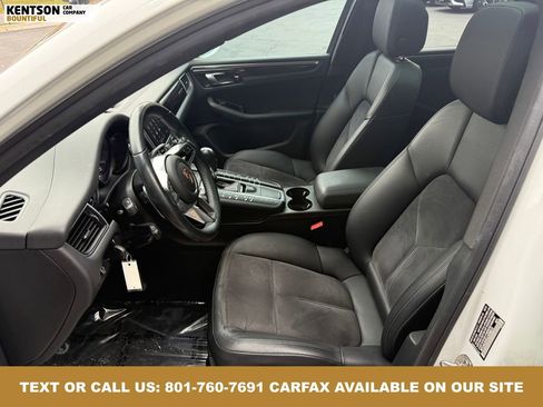 Used 2018 Porsche Macan image 31