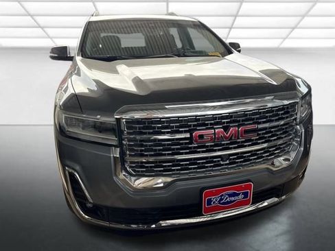 Used 2021 GMC Acadia Denali w/ Denali Technology Package image 2