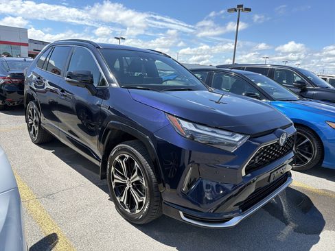 Used 2024 Toyota RAV4 XSE w/ Premium Package AWD/4WD image 2