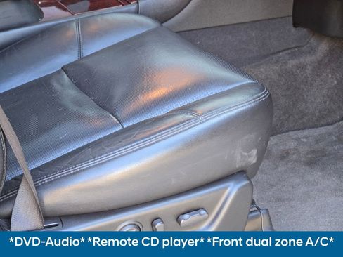 Used 2008 Cadillac Escalade AWD image 12