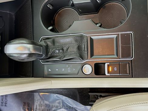 Used 2018 Volkswagen Atlas SE image 20