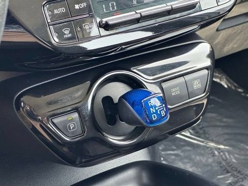 Used 2018 Toyota Prius One w/ Carpet Mat Package FWD image 19