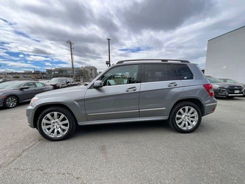 Used 2011 Mercedes-Benz GLK 350 4MATIC image 5