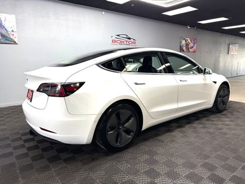 Used 2018 Tesla Model 3 Long Range RWD image 15