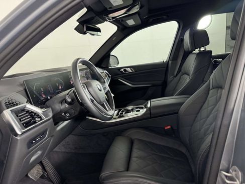 Used 2026 BMW X5 xDrive40i AWD/4WD image 4