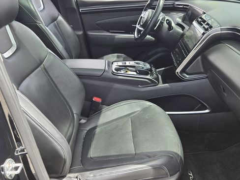 Used 2022 Hyundai Tucson Limited image 17