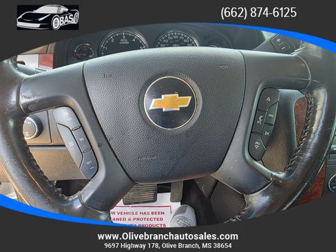 Used 2011 Chevrolet Silverado 1500 LTZ w/ LTZ White Diamond Edition AWD/4WD image 16