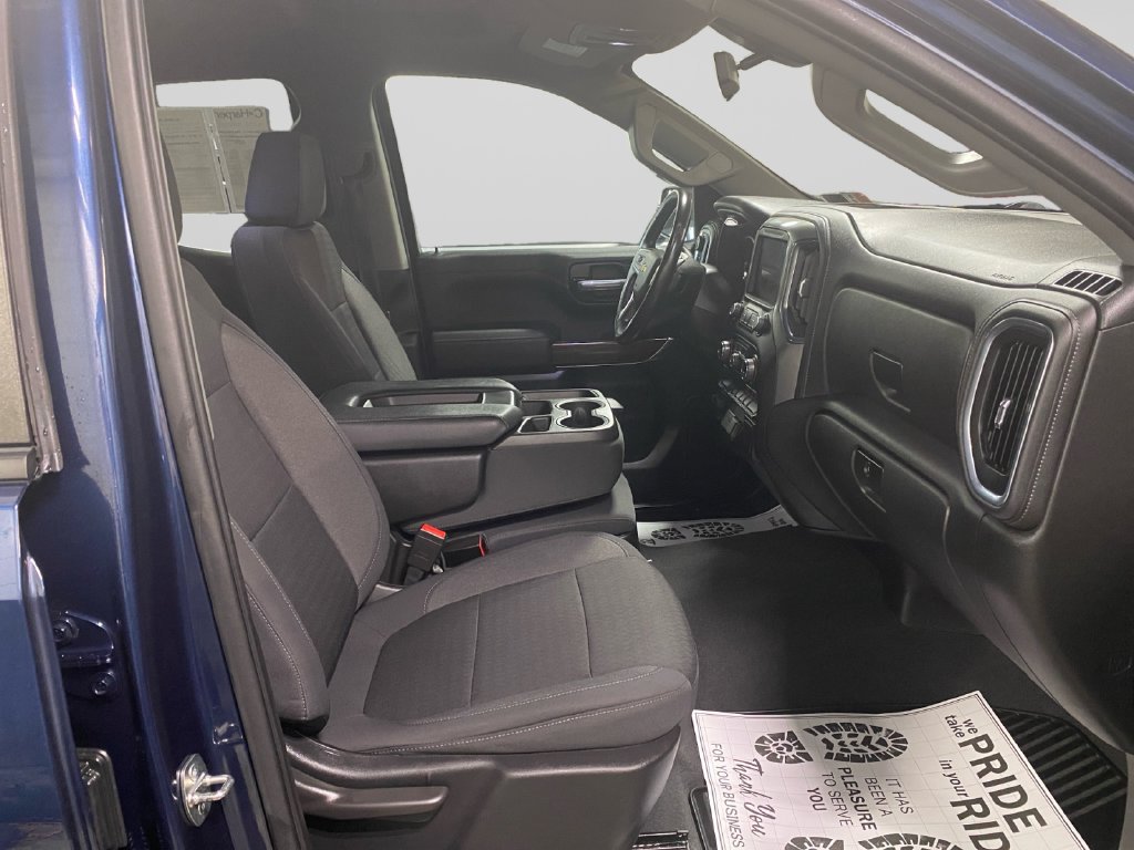Used 2021 Chevrolet Silverado 1500 LT AWD/4WD image 11