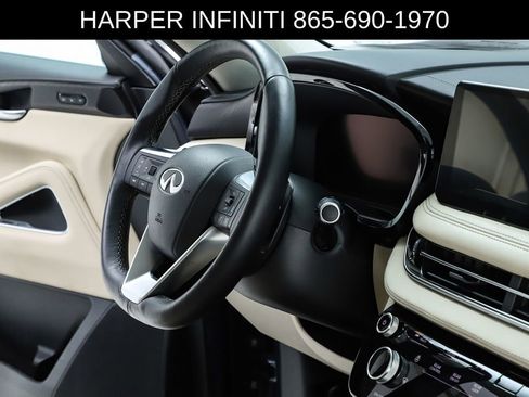 Used 2023 INFINITI QX60 Sensory w/ Vision Package AWD/4WD image 35