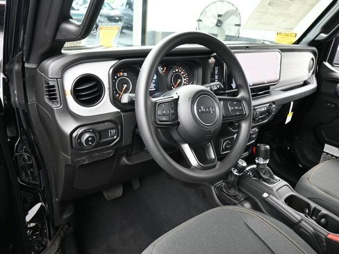 New 2026 Jeep Gladiator Sport image 10