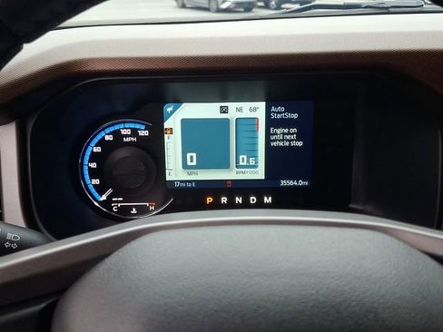 Used 2023 Ford Bronco Outer Banks AWD/4WD image 16