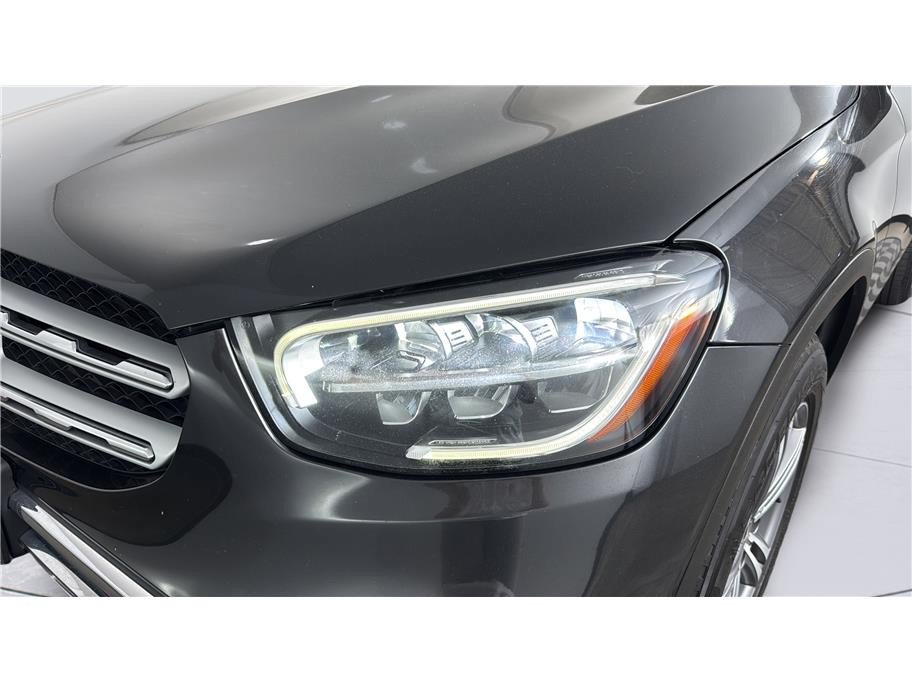 Used 2020 Mercedes-Benz GLC 300 image 39