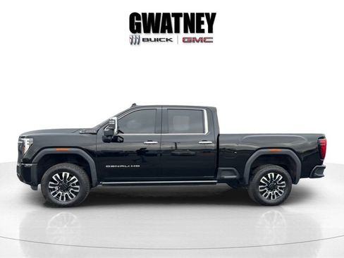 Used 2024 GMC Sierra 2500 Denali Ultimate image 4