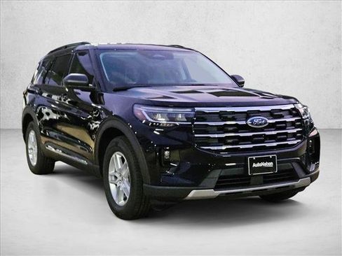 New 2025 Ford Explorer Active w/ Active Comfort Package image 7