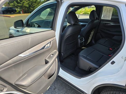 Certified 2024 INFINITI QX55 Luxe image 15