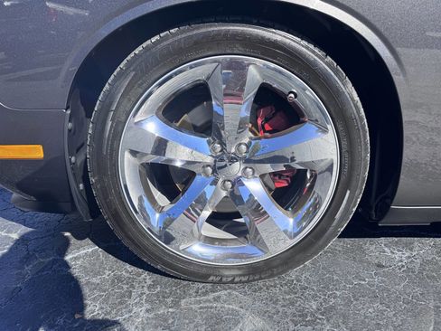 Used 2013 Dodge Challenger R/T Plus image 13