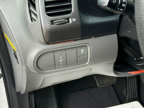 Used 2018 Kia Forte LX FWD image 26