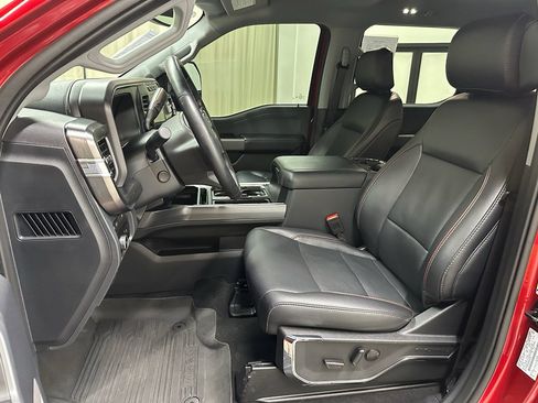 Used 2024 Ford F250 Lariat w/ Black Appearance Package image 27