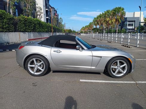 Used 2007 Saturn Sky w/ Premium Trim Pkg RWD image 4
