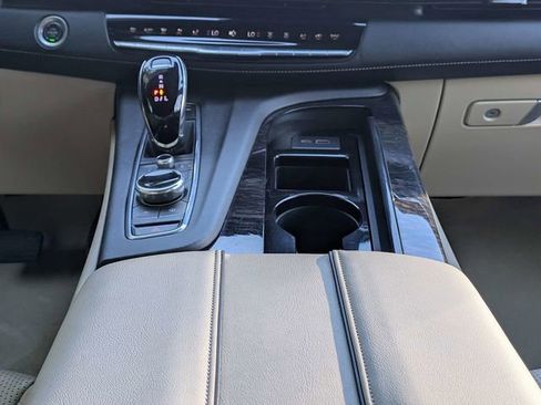 Certified 2023 Cadillac Escalade ESV Premium Luxury AWD/4WD image 21