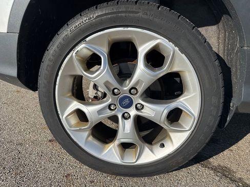Used 2013 Ford Escape Titanium AWD/4WD image 6