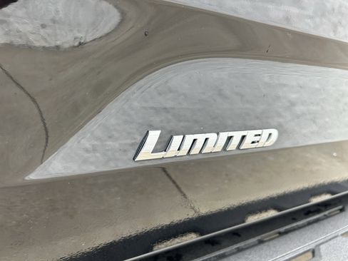 Certified 2025 Toyota Sequoia Limited AWD/4WD image 11