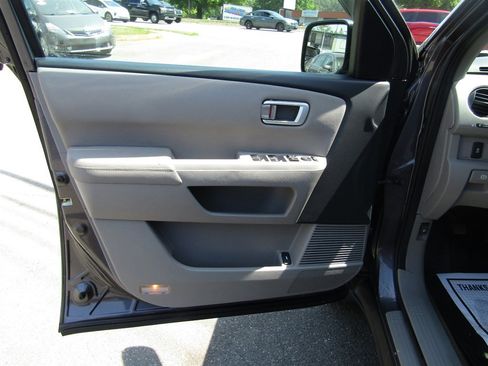 Used 2015 Honda Pilot EX-L image 16