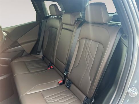 New 2026 BMW X3 xDrive30 w/ Premium Package image 13