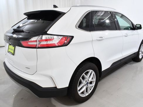 Used 2022 Ford Edge SEL w/ Convenience Package image 11