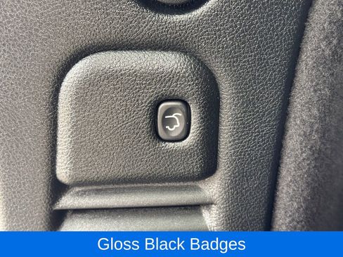 Used 2019 Dodge Durango GT image 16