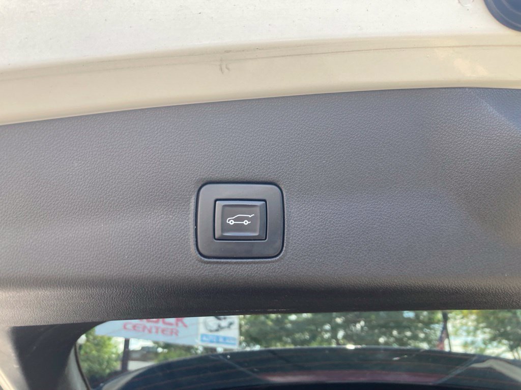 Used 2021 Chevrolet TrailBlazer ACTIV w/ Sun and Liftgate Package AWD/4WD image 30