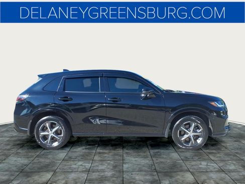 Used 2024 Honda HR-V EX-L image 2