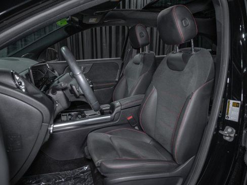 Certified 2023 Mercedes-Benz GLA 250 4MATIC image 11
