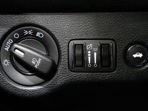 Used 2017 Dodge Challenger R/T Plus RWD image 15