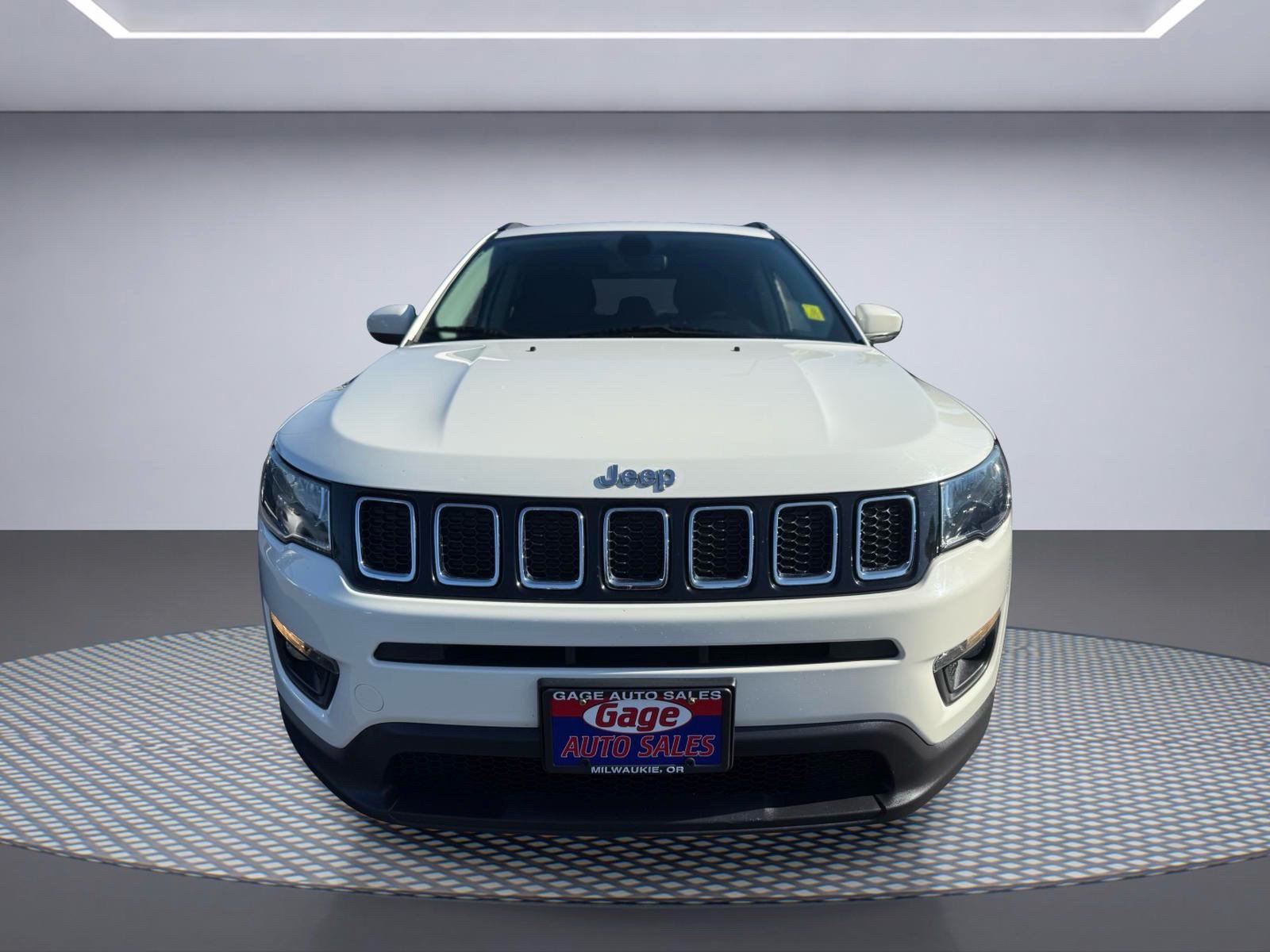Used 2021 Jeep Compass Latitude FWD image 10