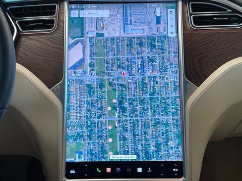 Used 2017 Tesla Model S 75D image 30