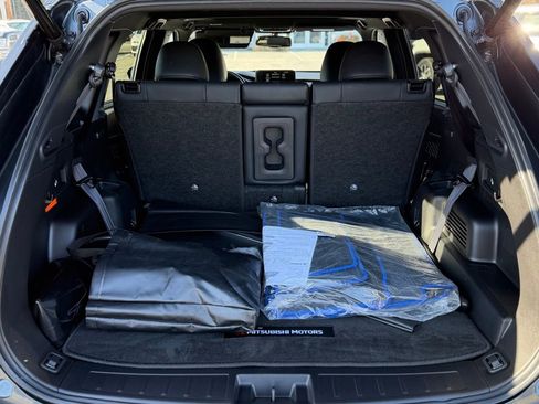 Used 2025 Mitsubishi Outlander SEL Black Edition image 5