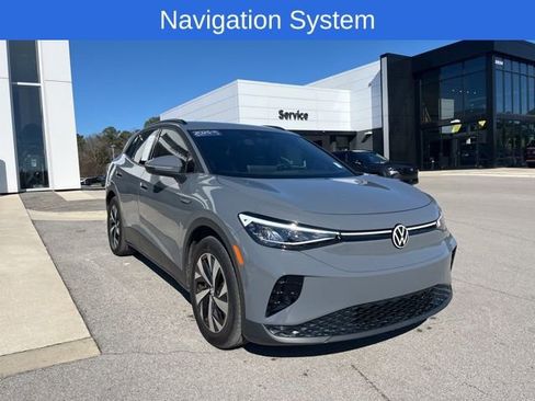 Certified 2025 Volkswagen ID.4 Pro image 3