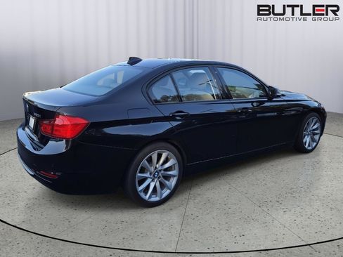 Used 2012 BMW 328i Sedan RWD image 4
