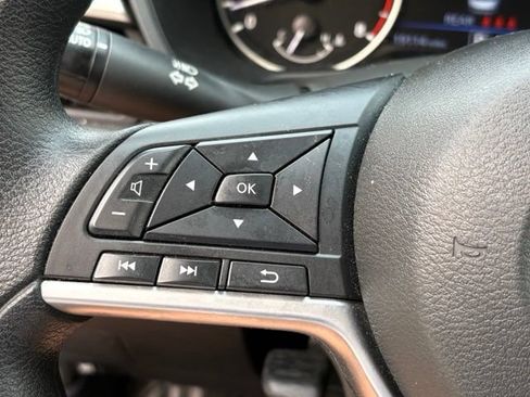 Certified 2023 Nissan Altima 2.5 SV AWD/4WD image 18