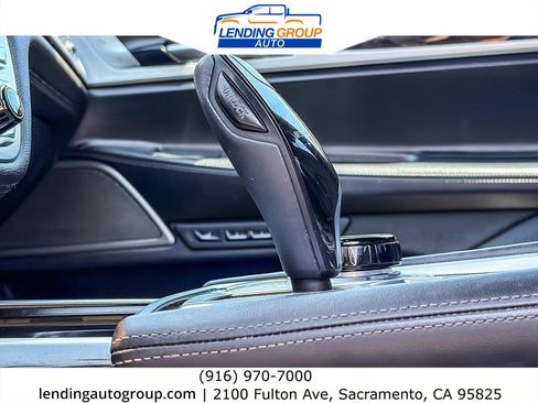 Used 2019 BMW 750i w/ Executive Package RWD image 21