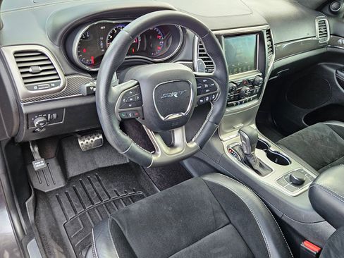 Used 2017 Jeep Grand Cherokee SRT AWD/4WD image 12