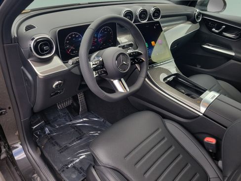 Certified 2026 Mercedes-Benz GLC 300 image 19